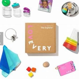 Pieces from Explorer Kit (9-10 months)